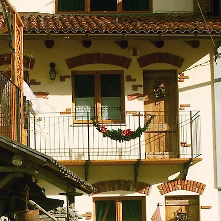 Le Village 3*
