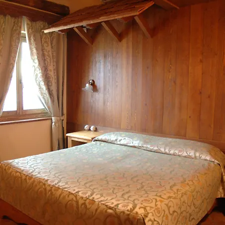 Le Village Guest house 3*